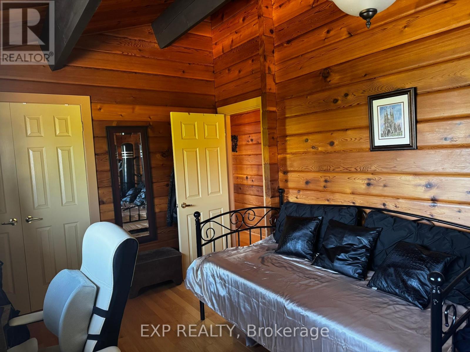 171 Chamonix Crescent, Blue Mountains, Ontario  L9Y 0S7 - Photo 27 - X12431298