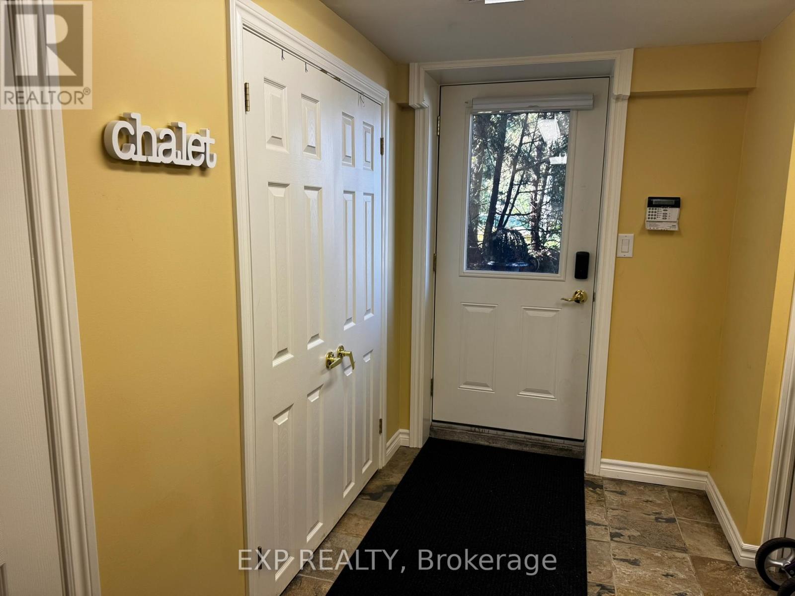 171 Chamonix Crescent, Blue Mountains, Ontario  L9Y 0S7 - Photo 31 - X12431298