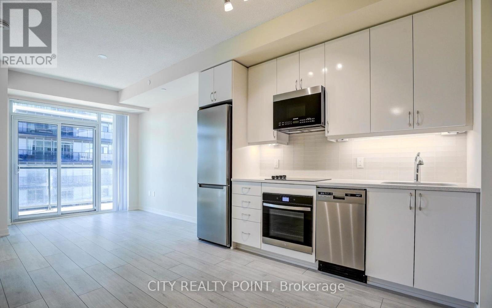 1406 - 38 Annie Craig Drive, Toronto, Ontario  M8V 0G9 - Photo 2 - W12411175