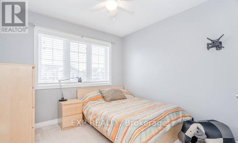 37 Pearcey Crescent, Barrie, Ontario  L4N 6R8 - Photo 9 - S12445915