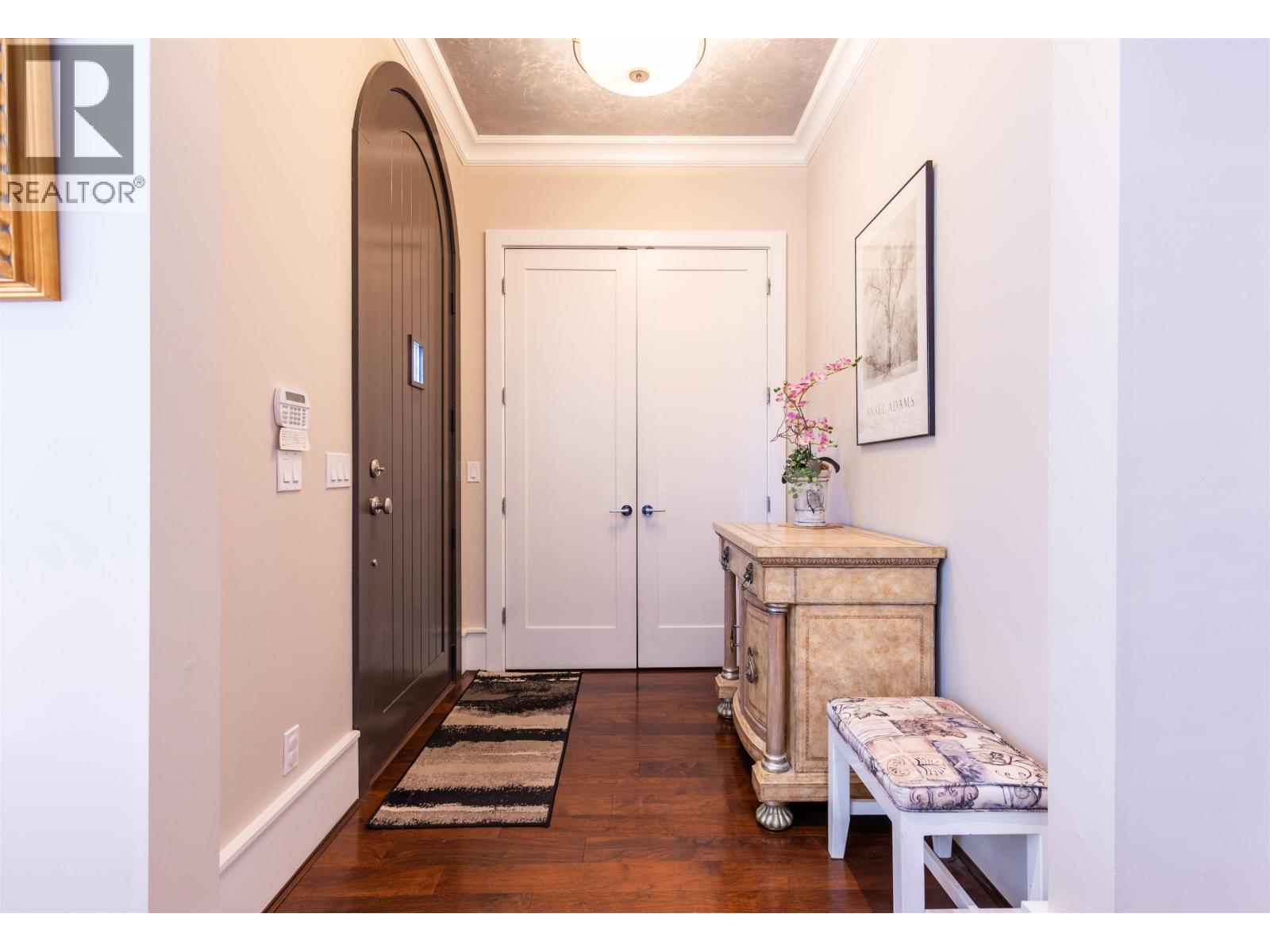8150 French Street, Vancouver, British Columbia  V6P 4W1 - Photo 3 - R3054845