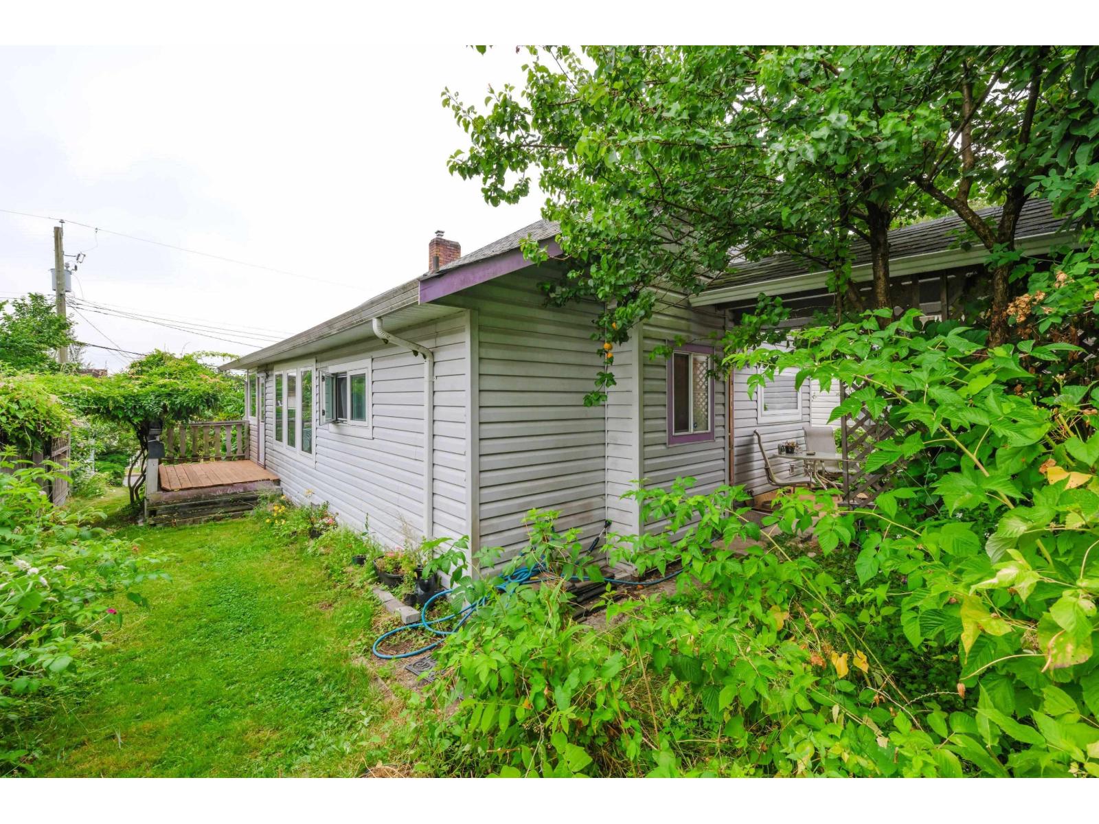 32881 1st Avenue, Mission, British Columbia  V2V 1E8 - Photo 11 - R3030019