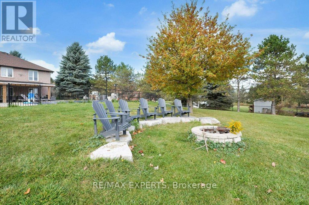 105 Kilkenny Trail, Bradford West Gwillimbury, Ontario  L3Z 3C5 - Photo 44 - N12386402