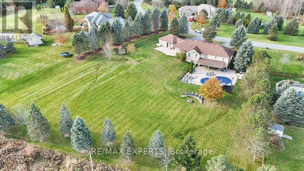 105 Kilkenny Trail, Bradford West Gwillimbury, Ontario  L3Z 3C5 - Photo 50 - N12386402