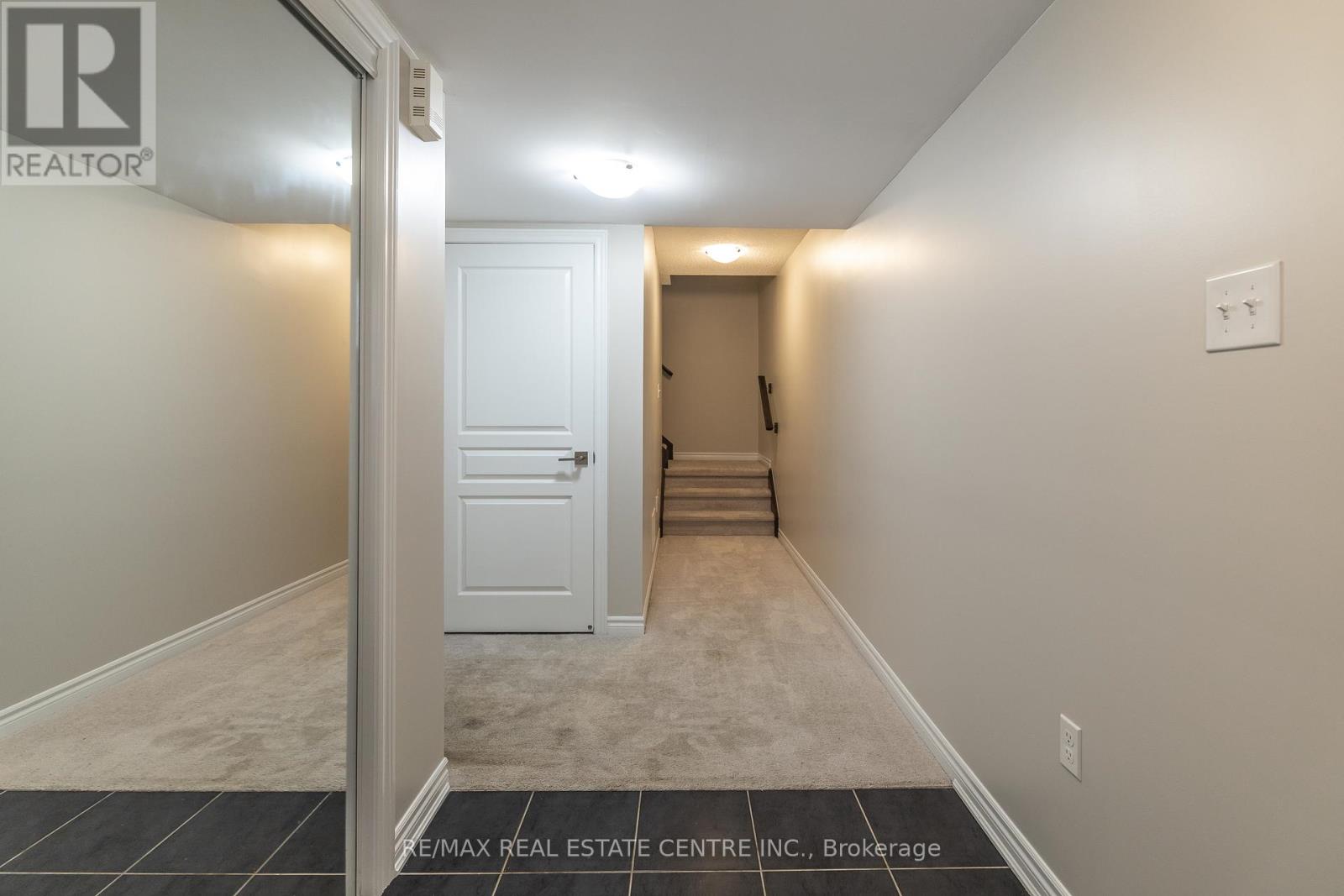 80 - 88 Decorso Drive, Guelph, Ontario  N1L 0A1 - Photo 15 - X12445916