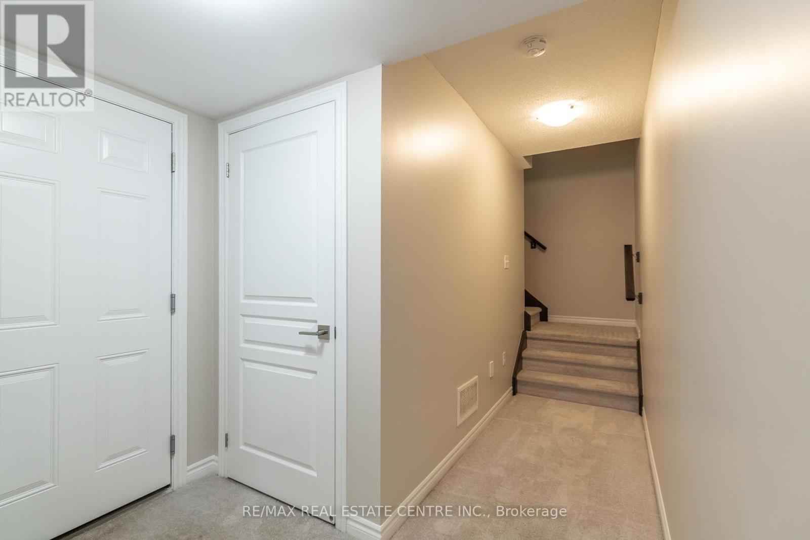 80 - 88 Decorso Drive, Guelph, Ontario  N1L 0A1 - Photo 16 - X12445916