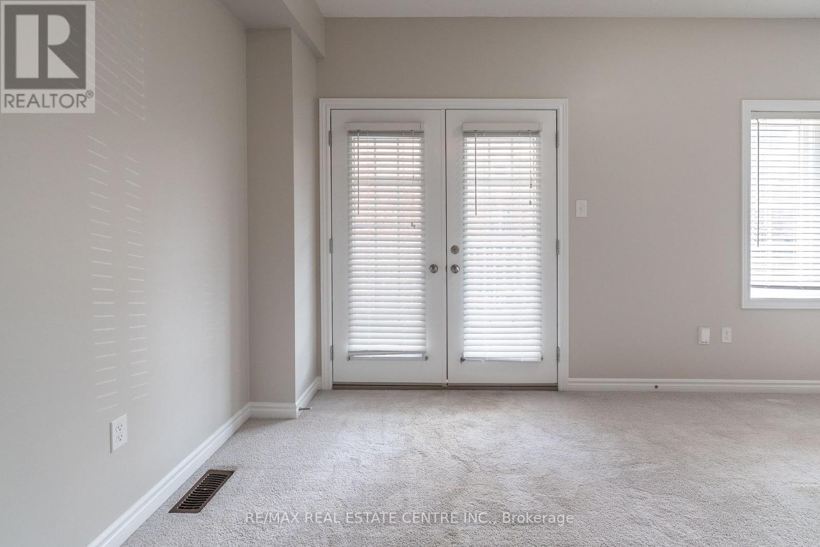 80 - 88 Decorso Drive, Guelph, Ontario  N1L 0A1 - Photo 20 - X12445916