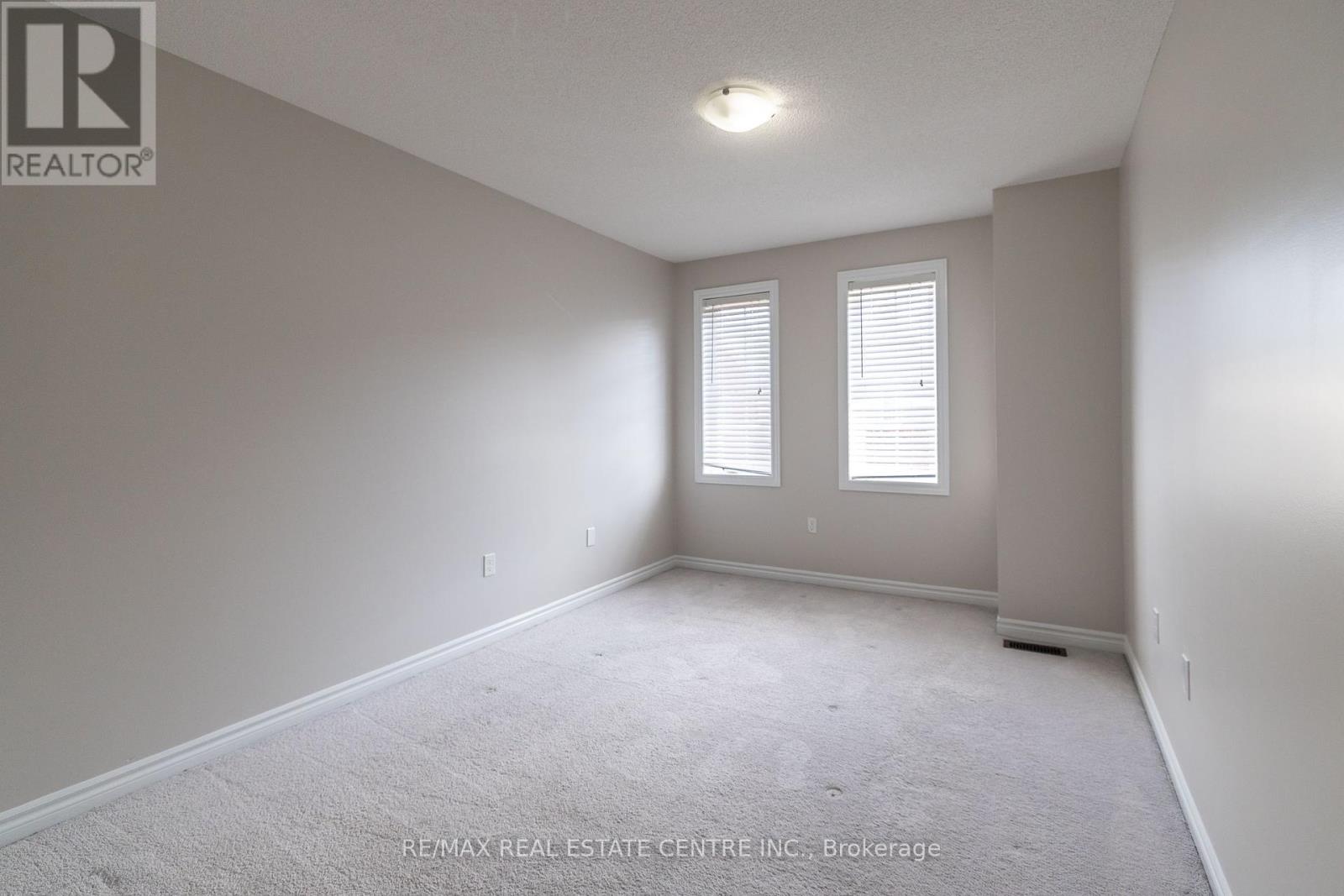 80 - 88 Decorso Drive, Guelph, Ontario  N1L 0A1 - Photo 27 - X12445916