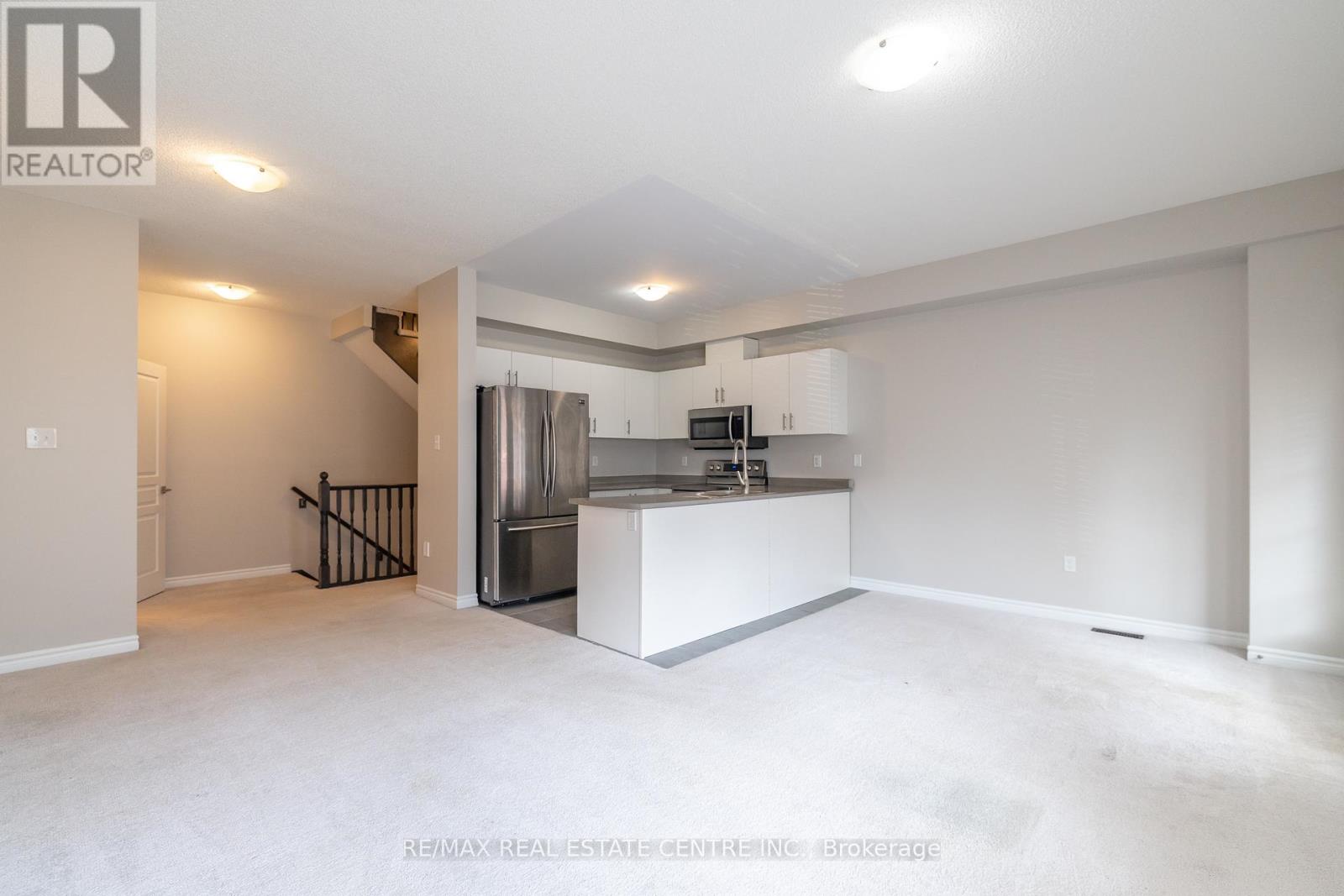 80 - 88 Decorso Drive, Guelph, Ontario  N1L 0A1 - Photo 29 - X12445916