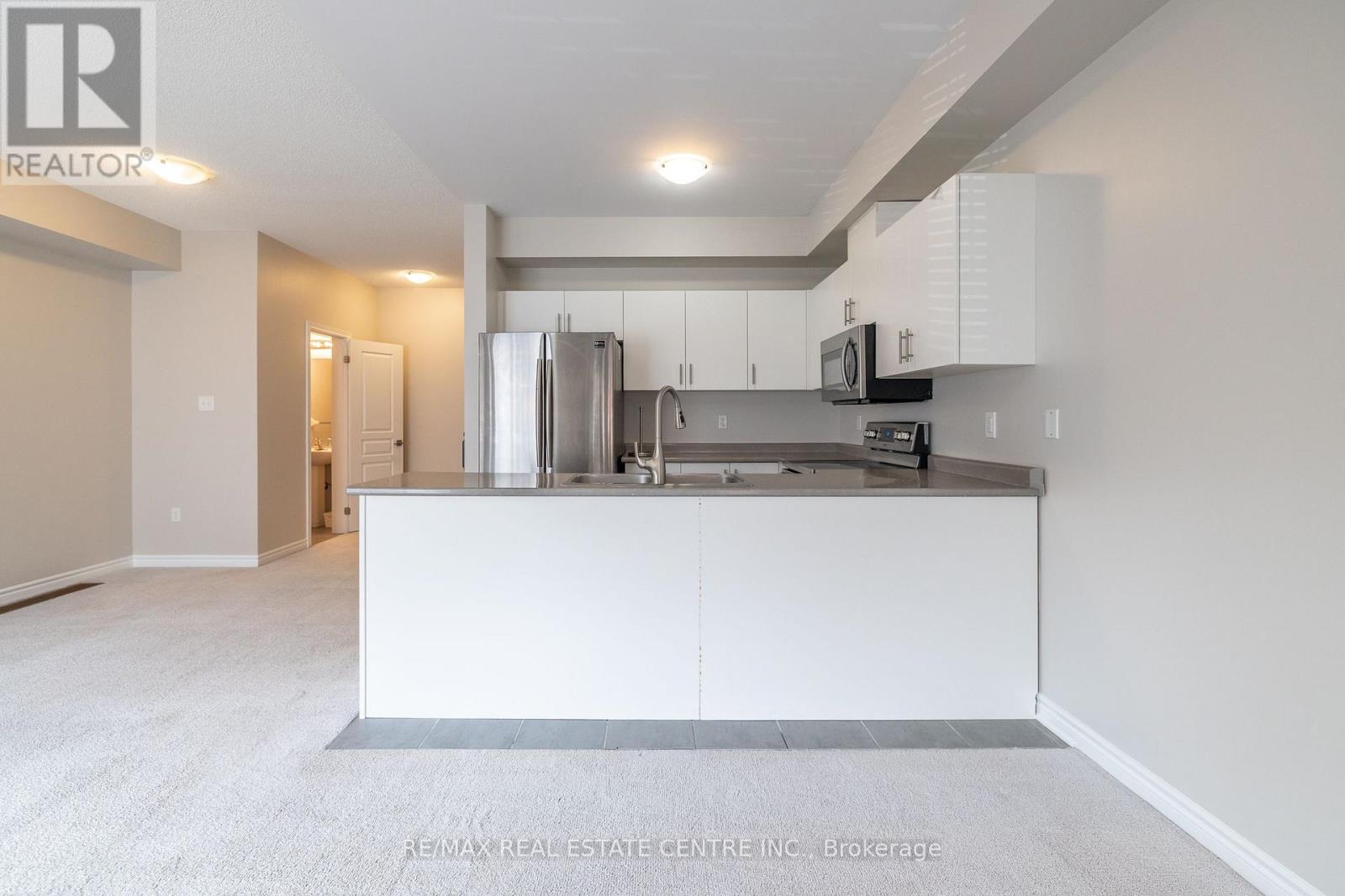 80 - 88 Decorso Drive, Guelph, Ontario  N1L 0A1 - Photo 32 - X12445916