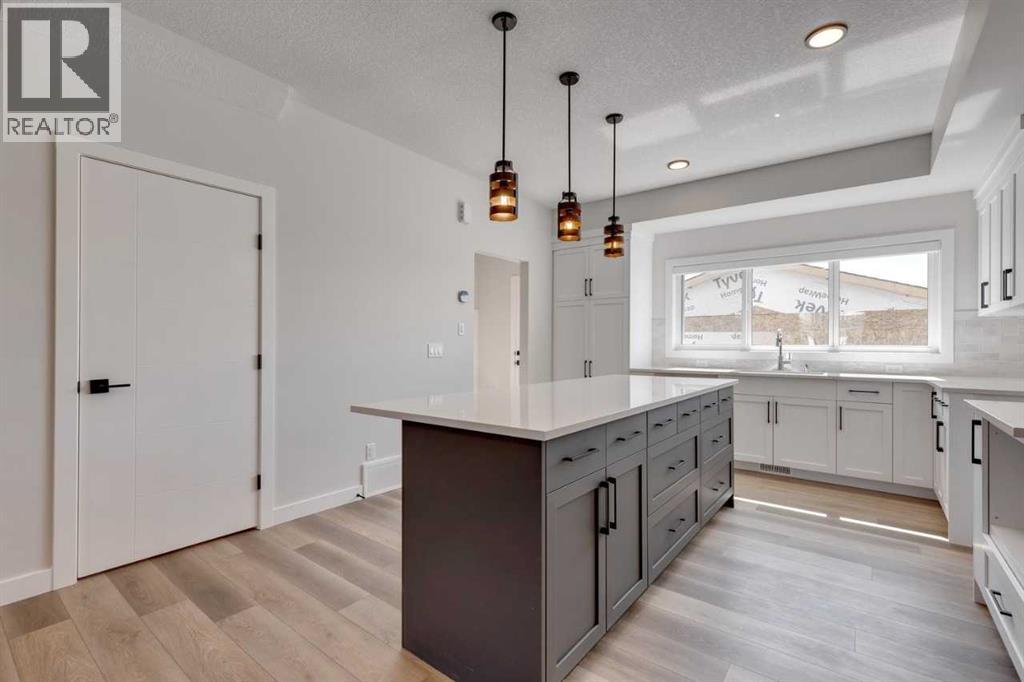 87 Legacy Reach Court Se, Calgary, Alberta  T2X 5V2 - Photo 7 - A2195231