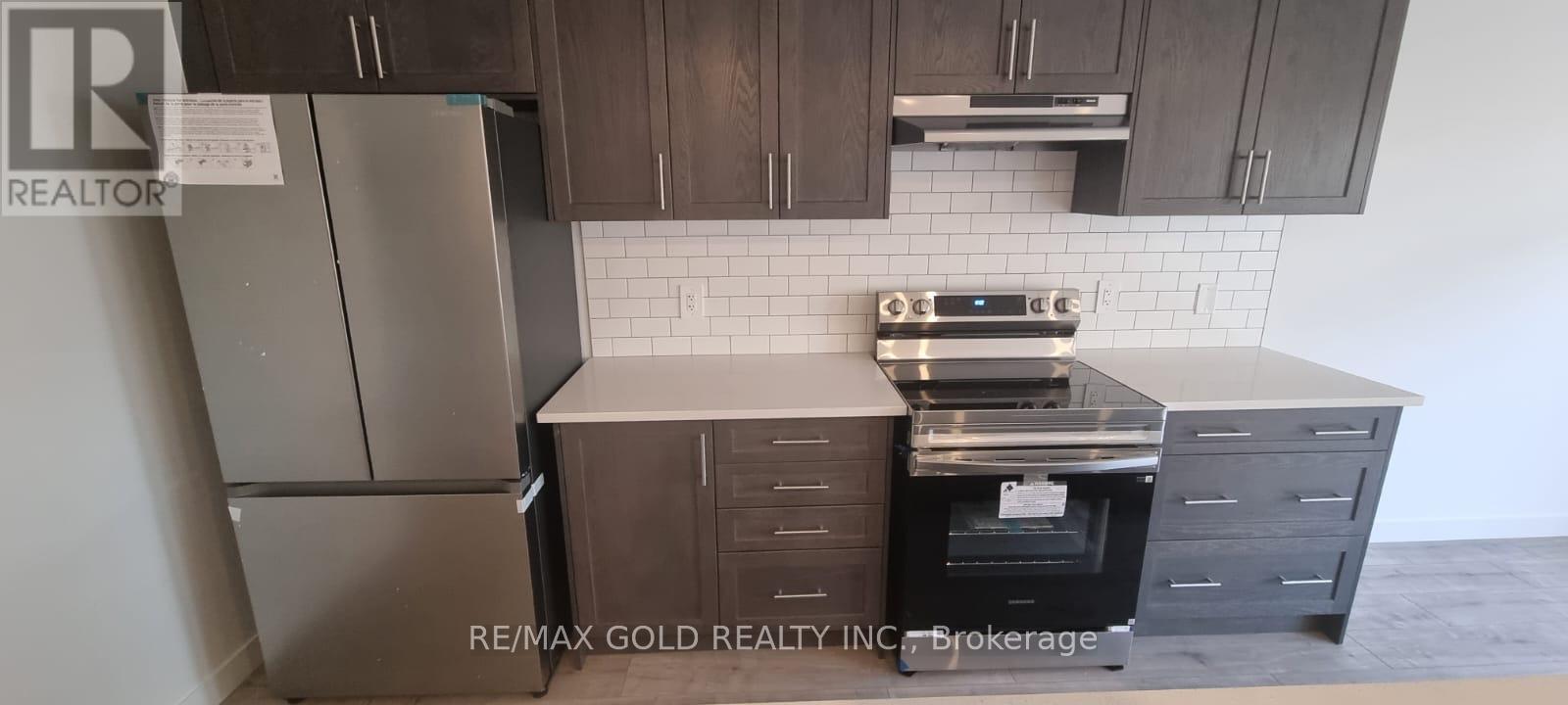 24 Oak Forest Common Crescent, Cambridge, Ontario  N1S 0G3 - Photo 24 - X12437678