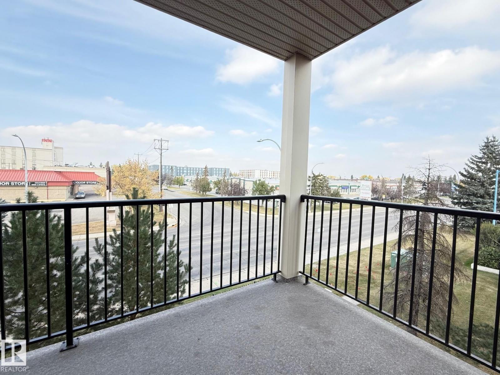 9945 167 St Nw, Edmonton, Alberta  T5P 0K5 - Photo 13 - E4460956