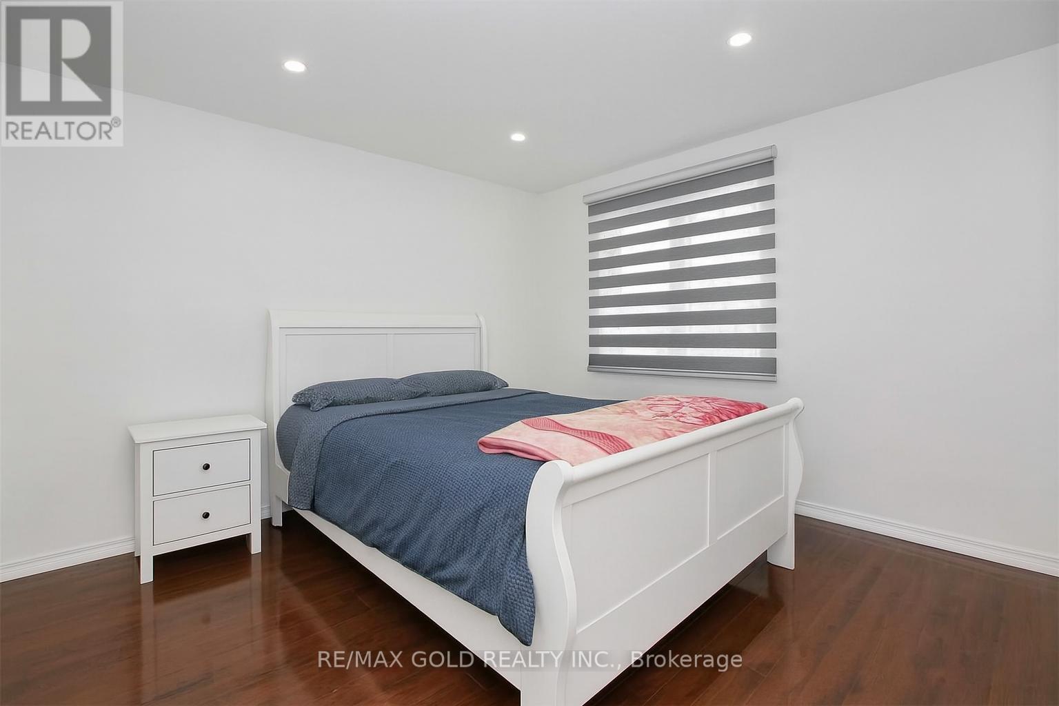 2 Hetherington Place, Brampton, Ontario  L6S 5M6 - Photo 8 - W12445931