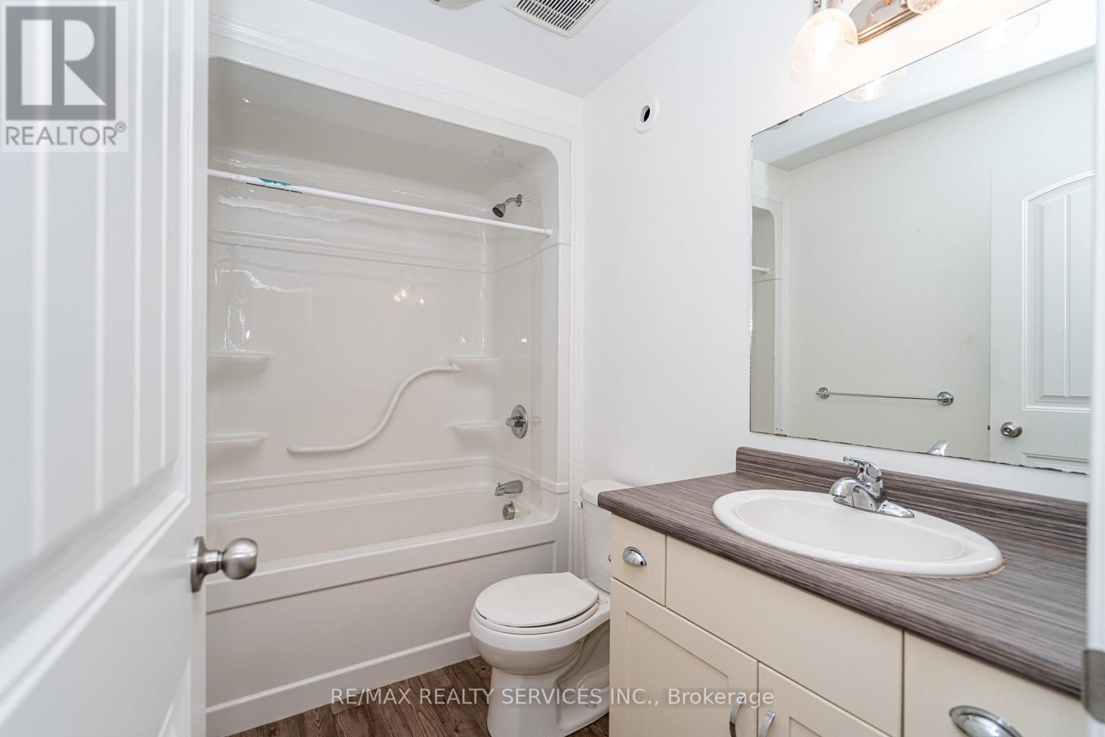 25 Acorn Trail, St. Thomas, Ontario  N5R 0H5 - Photo 16 - X12445928