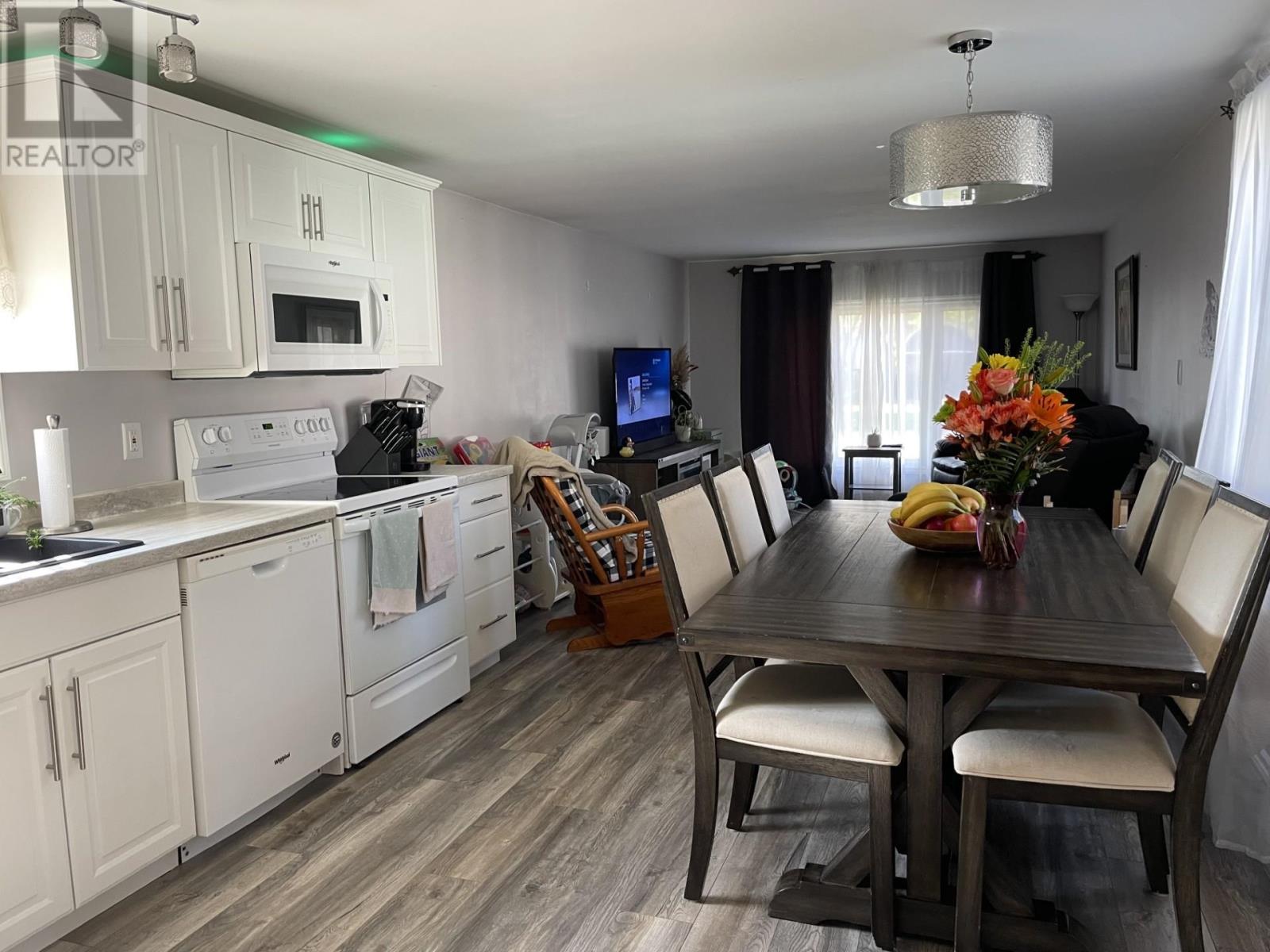 80 Taylor Dr, Thunder Bay, Ontario  P7K 1J9 - Photo 6 - TB253133