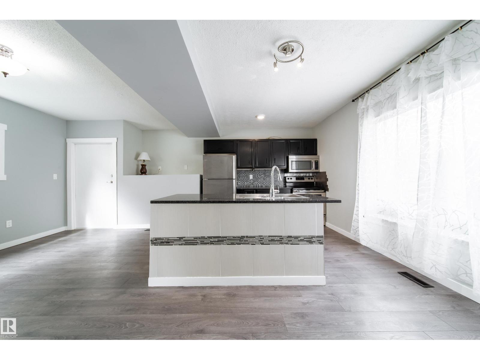 11908 77 St Nw, Edmonton, Alberta  T5B 2G4 - Photo 13 - E4460958