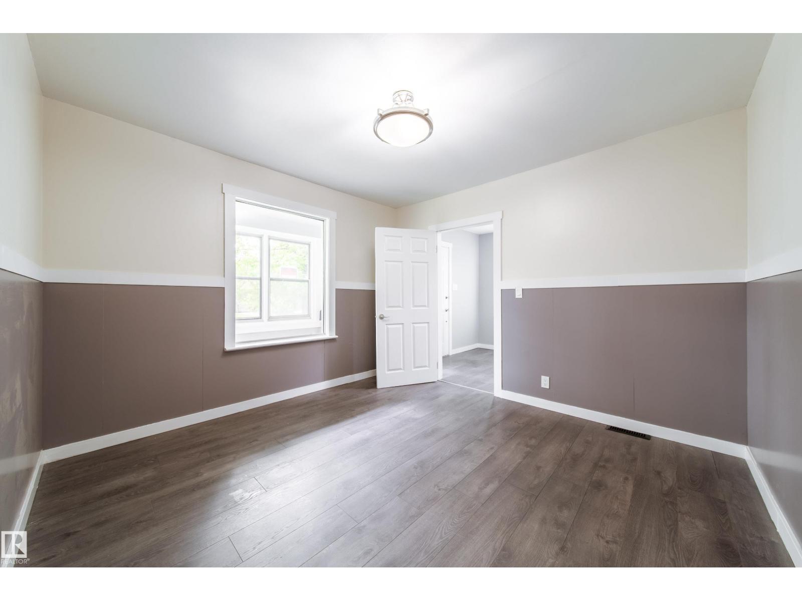 11908 77 St Nw, Edmonton, Alberta  T5B 2G4 - Photo 8 - E4460958