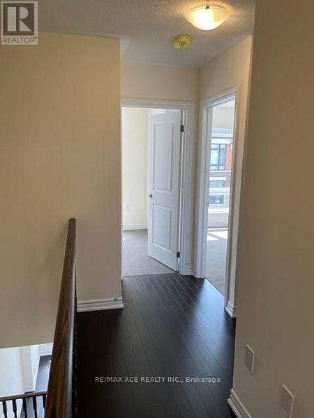 39 Lake Trail Way, Whitby, Ontario  L1M 0M3 - Photo 16 - E12445939