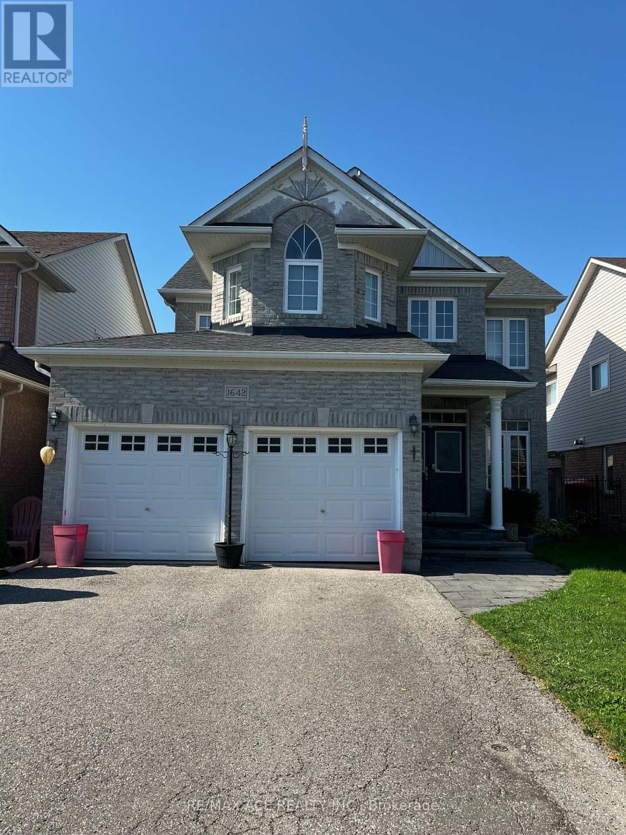 1642 SHERBROOK DRIVE, Oshawa, Ontario