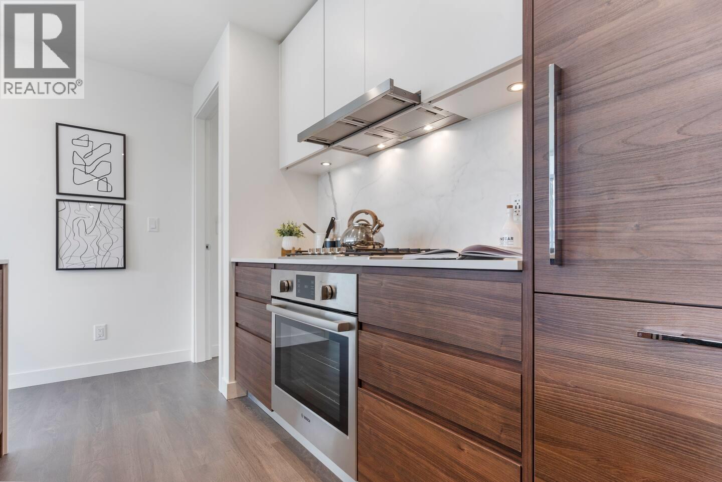 1703 585 Austin Avenue, Coquitlam, British Columbia  V3K 0G6 - Photo 6 - R3055223