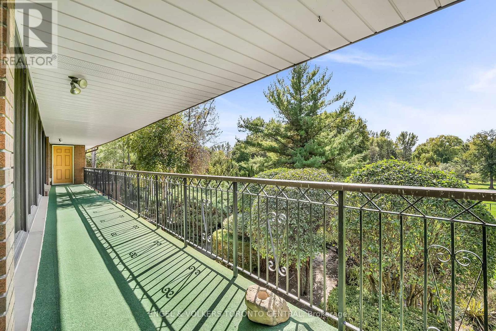 56 Cachet Parkway, Markham, Ontario  L6C 1C2 - Photo 16 - N12445947