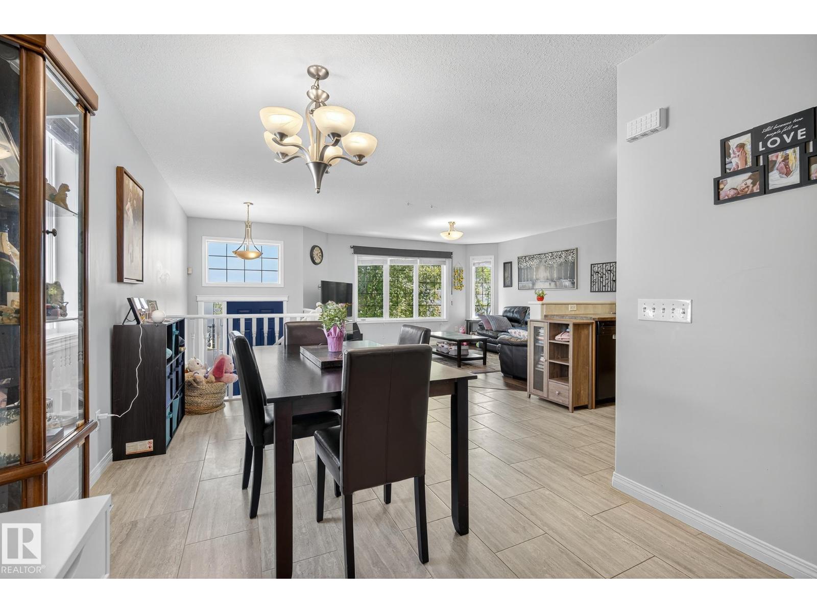 15628 44 St Nw, Edmonton, Alberta  T5Y 3H2 - Photo 13 - E4460957