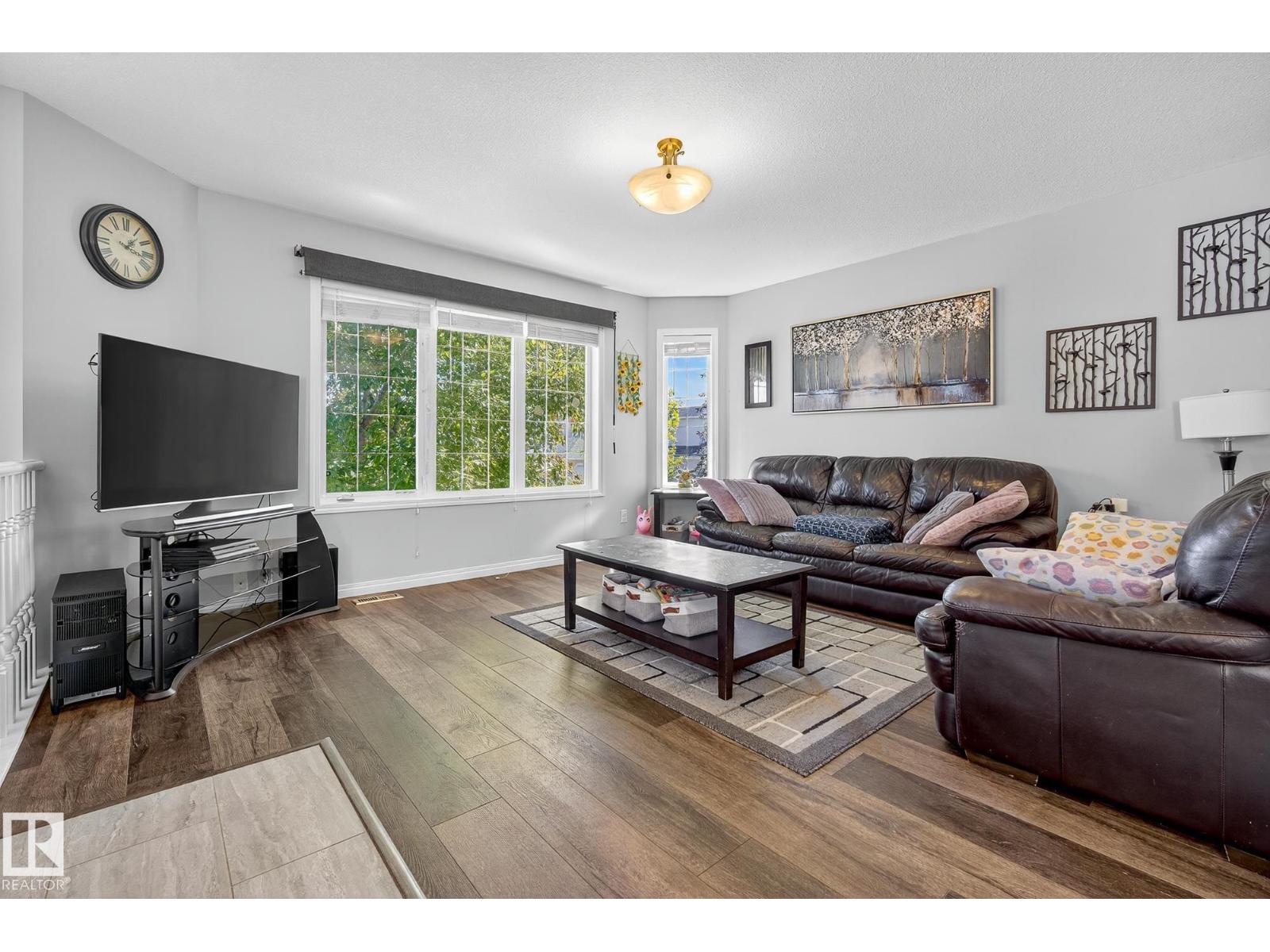 15628 44 St Nw, Edmonton, Alberta  T5Y 3H2 - Photo 5 - E4460957