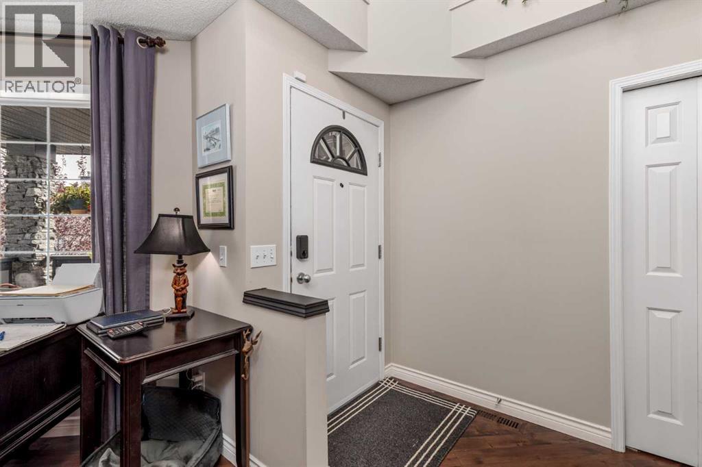 110 Rocky Ridge Green Nw, Calgary, Alberta  T3G 4R6 - Photo 14 - A2261679