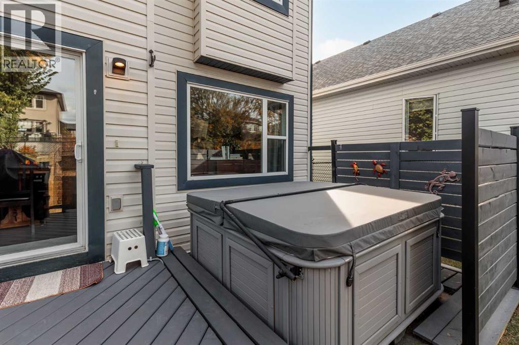 110 Rocky Ridge Green Nw, Calgary, Alberta  T3G 4R6 - Photo 43 - A2261679