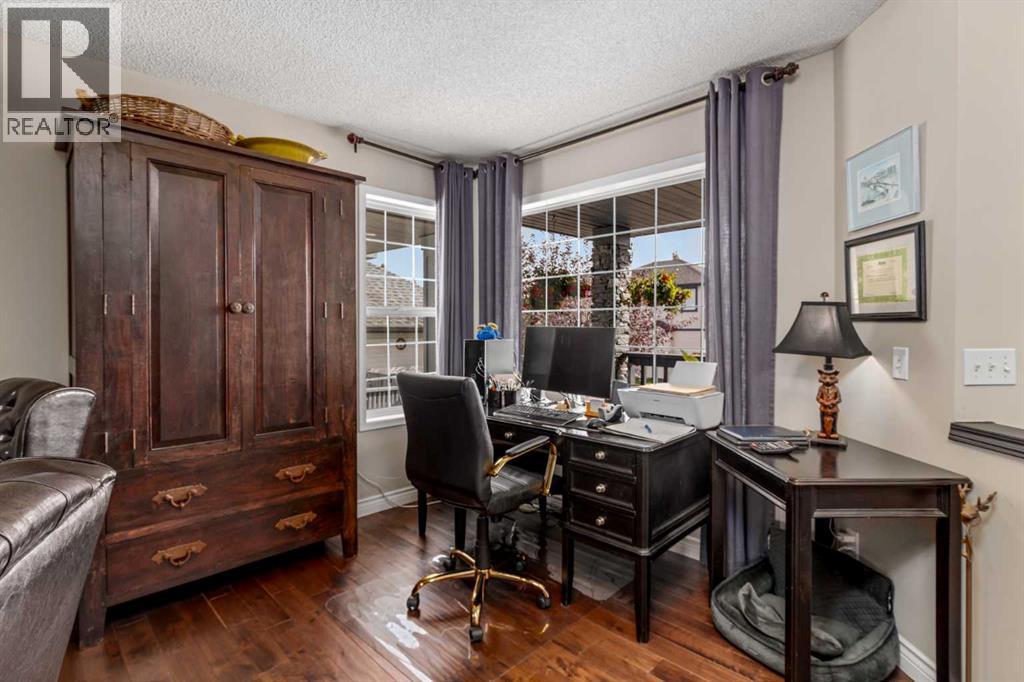 110 Rocky Ridge Green Nw, Calgary, Alberta  T3G 4R6 - Photo 16 - A2261679