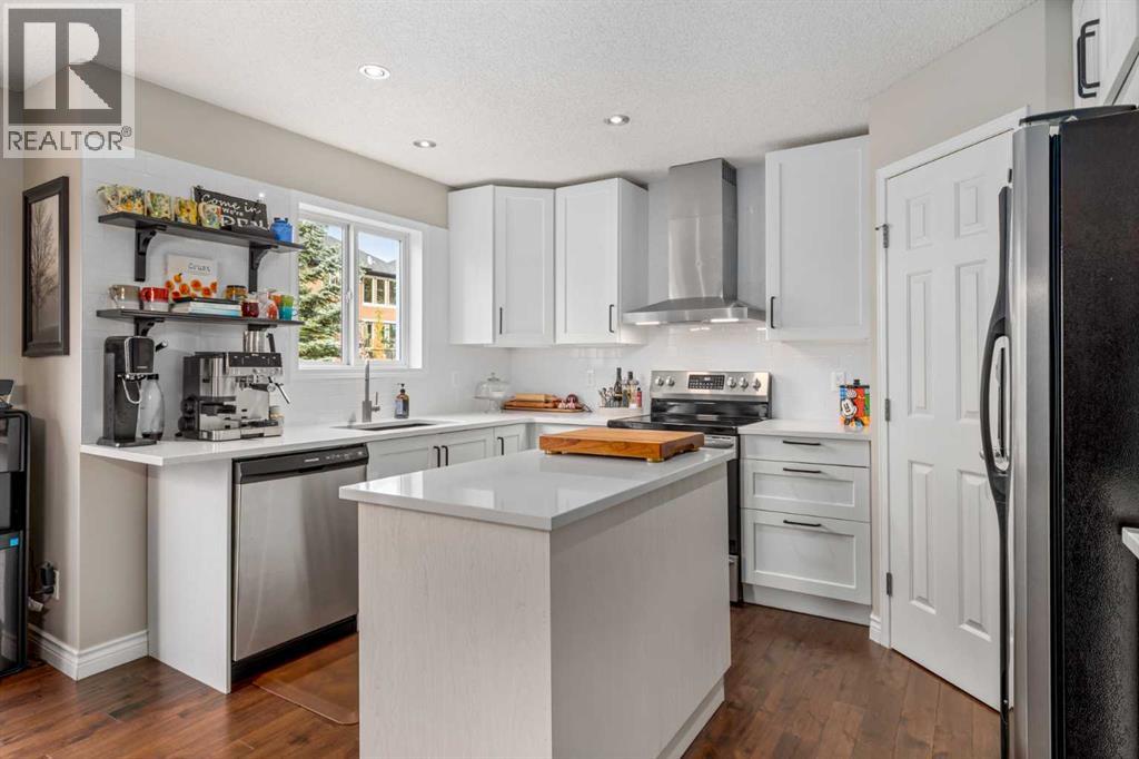 110 Rocky Ridge Green Nw, Calgary, Alberta  T3G 4R6 - Photo 6 - A2261679