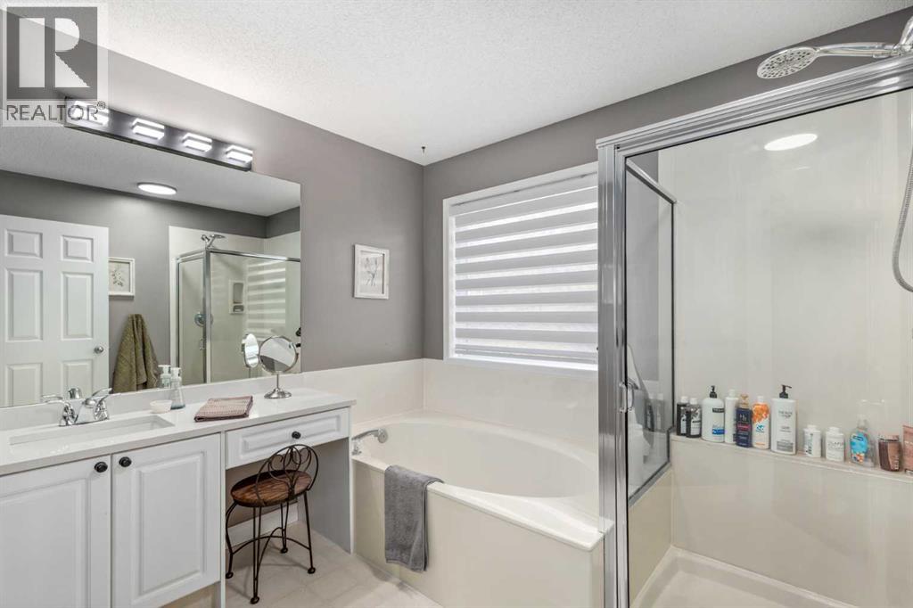 110 Rocky Ridge Green Nw, Calgary, Alberta  T3G 4R6 - Photo 25 - A2261679