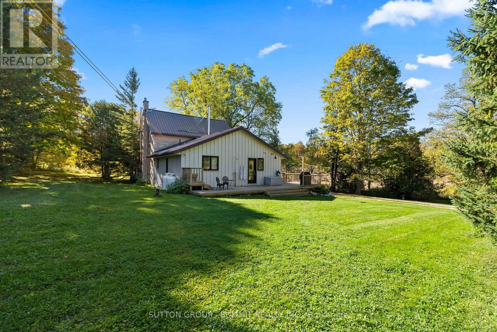 502349 10 Concession, West Grey, Ontario  N0G 1S0 - Photo 6 - X12445938