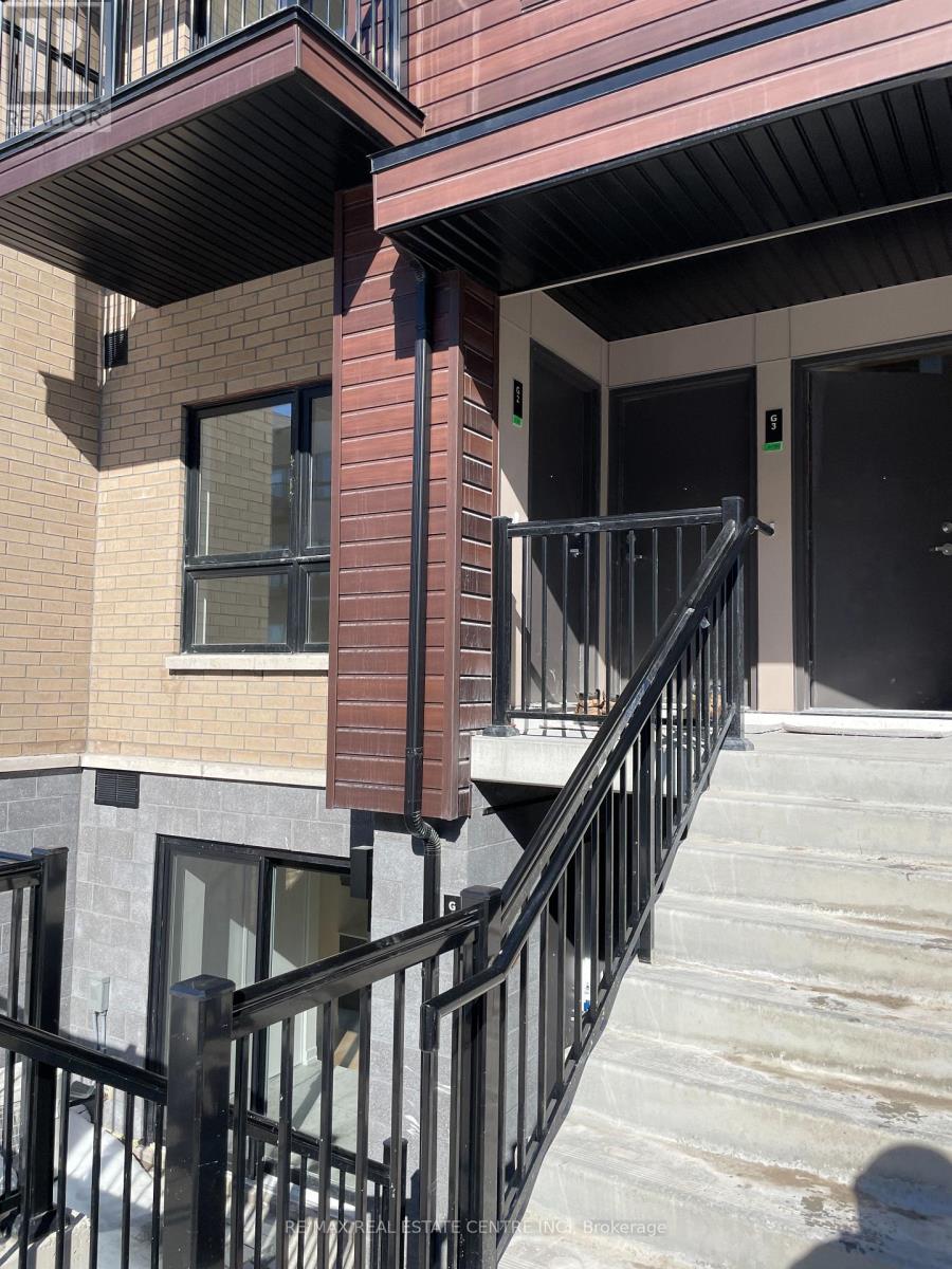 G2 - 20 Palace Street, Kitchener, Ontario  N2E 0J3 - Photo 4 - X12445940