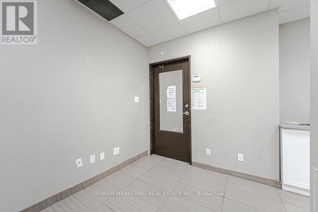 C - 1883 Bank Street, Ottawa, Ontario  K1V 7Z9 - Photo 14 - X12445953
