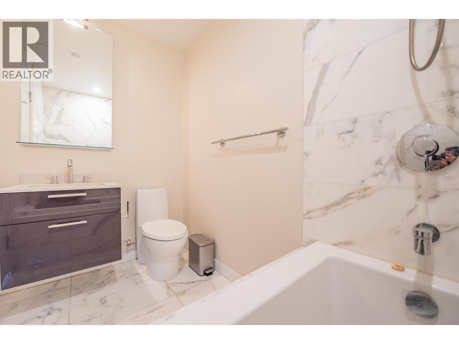 802 5171 Brighouse Way, Richmond, British Columbia  V7C 0A2 - Photo 16 - R3054117