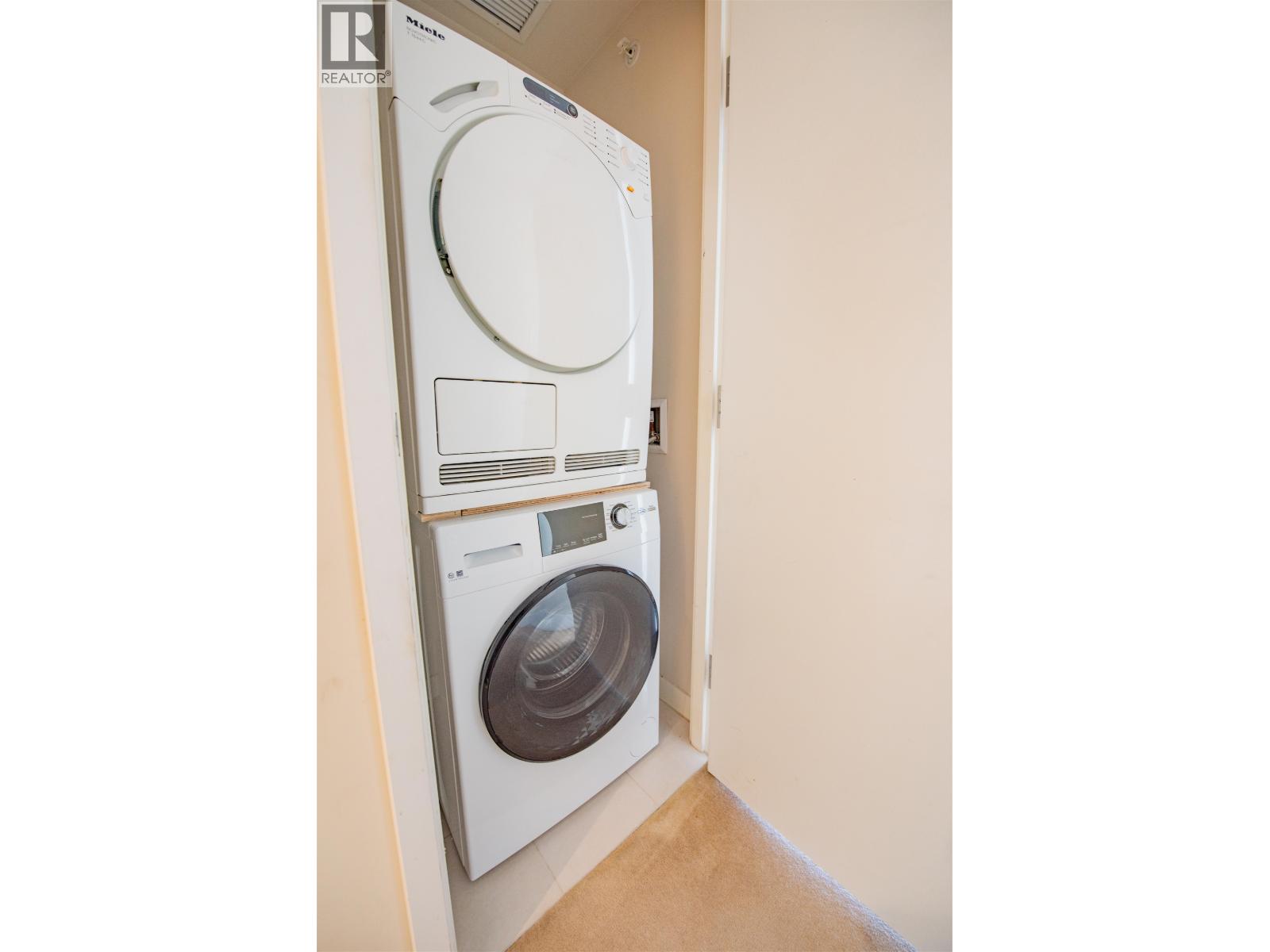 802 5171 Brighouse Way, Richmond, British Columbia  V7C 0A2 - Photo 18 - R3054117