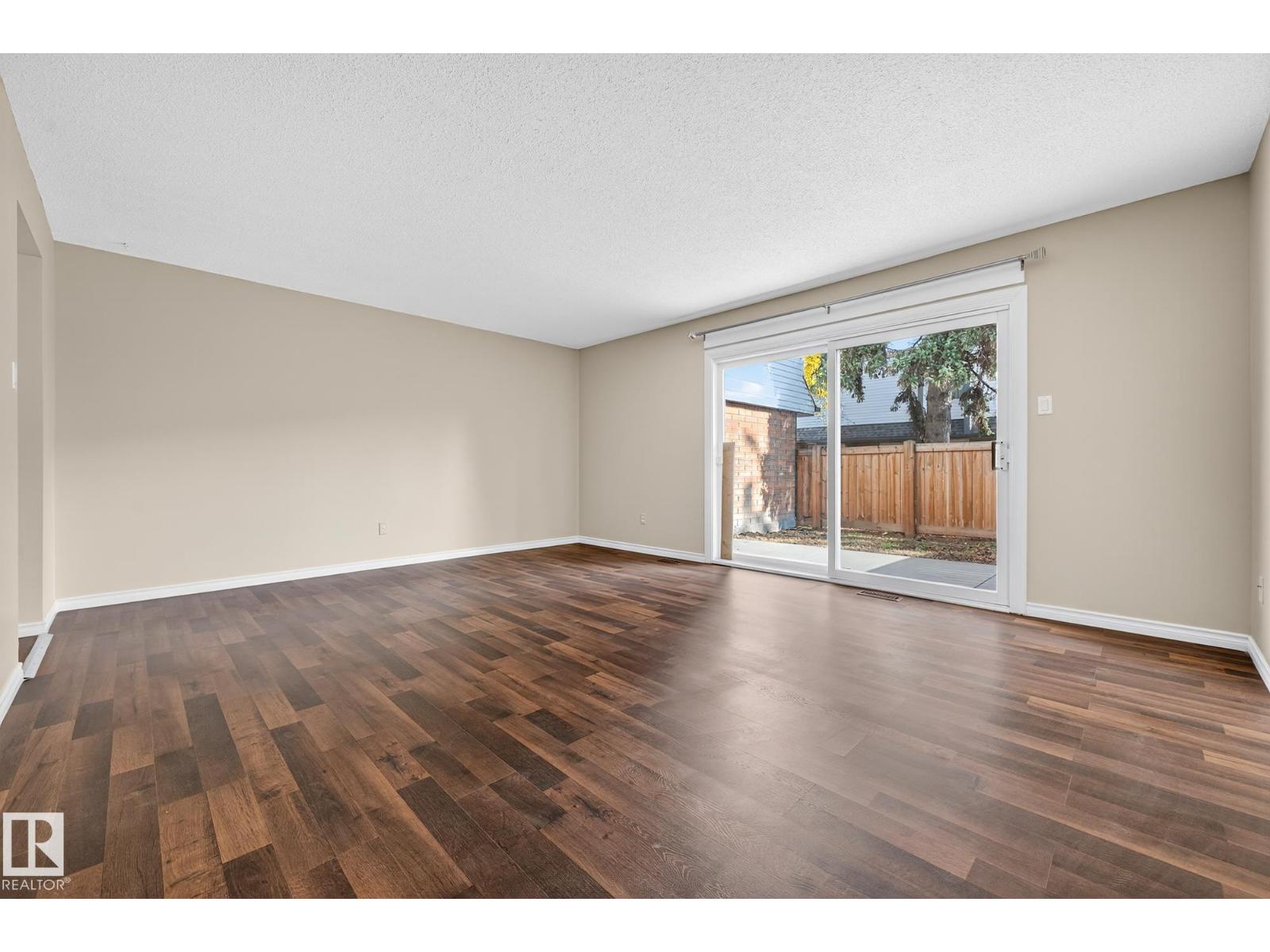 #h5 1 Garden Grove Nw, Edmonton, Alberta  T6J 2L3 - Photo 11 - E4460959