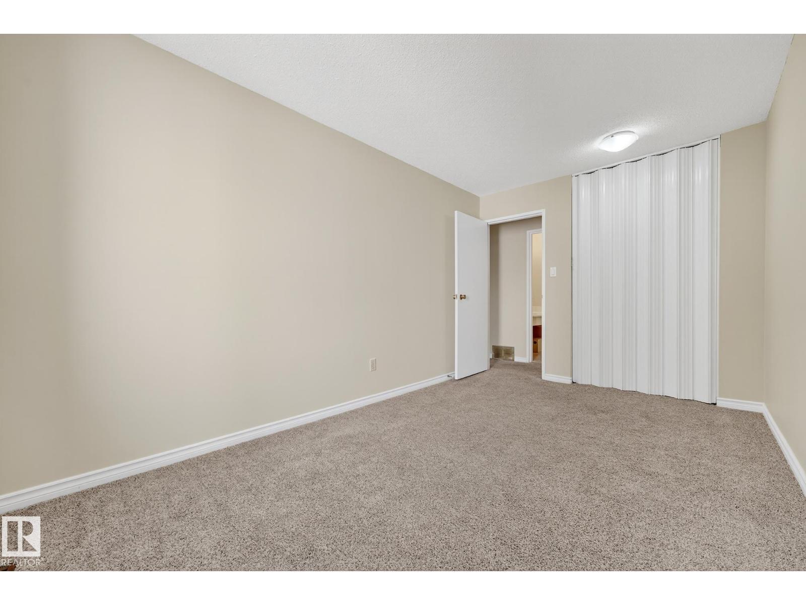 #h5 1 Garden Grove Nw, Edmonton, Alberta  T6J 2L3 - Photo 17 - E4460959