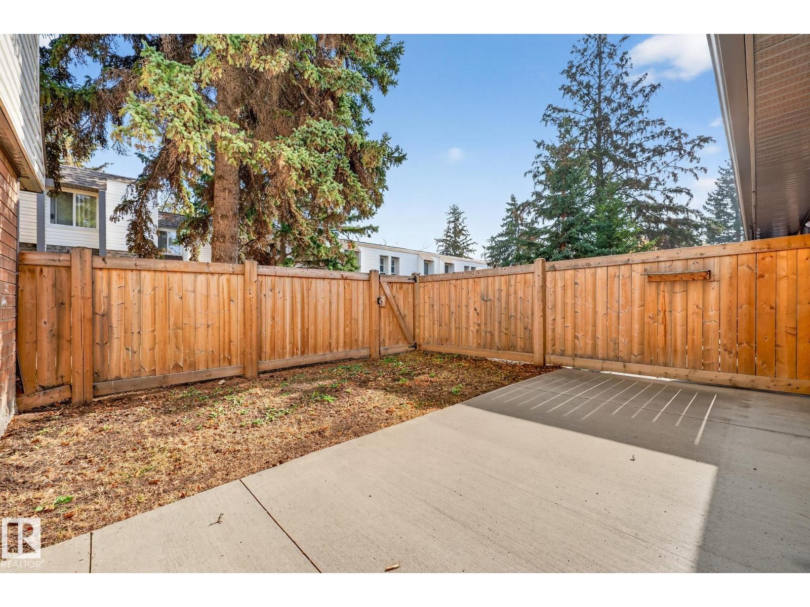 #h5 1 Garden Grove Nw, Edmonton, Alberta  T6J 2L3 - Photo 24 - E4460959