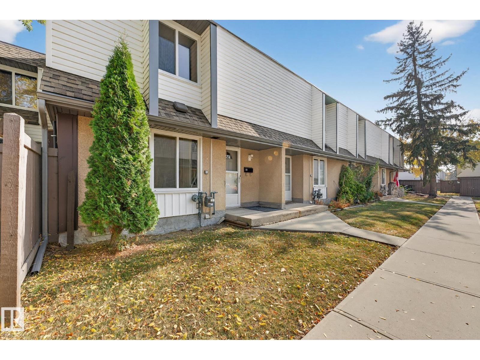 #h5 1 Garden Grove Nw, Edmonton, Alberta  T6J 2L3 - Photo 4 - E4460959
