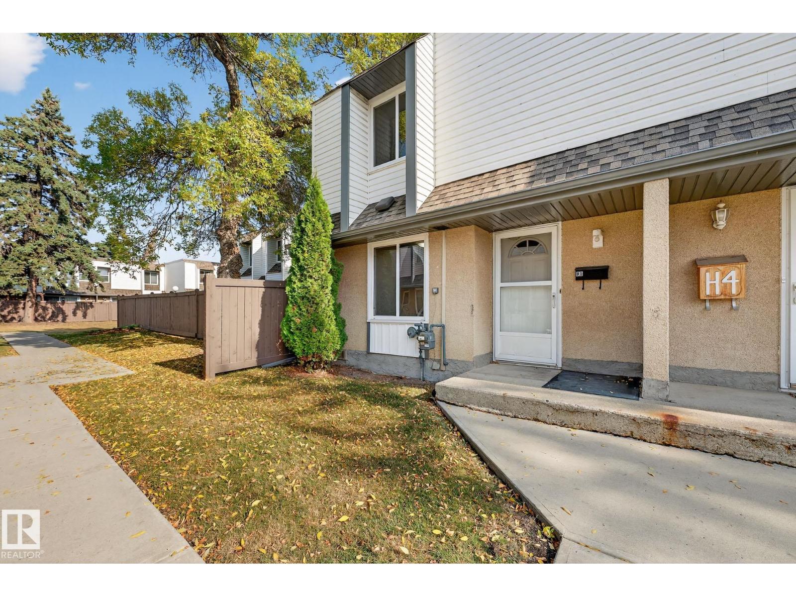 #h5 1 Garden Grove Nw, Edmonton, Alberta  T6J 2L3 - Photo 5 - E4460959