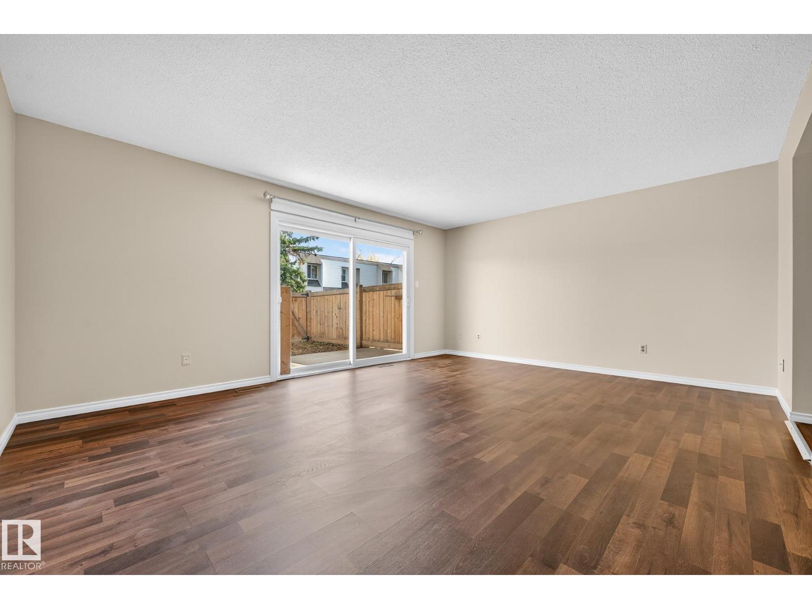 #h5 1 Garden Grove Nw, Edmonton, Alberta  T6J 2L3 - Photo 9 - E4460959