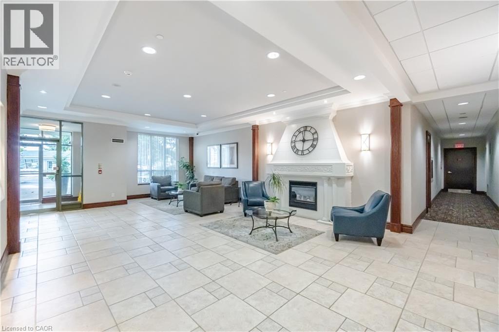 306-2545 Erin Centre Boulevard, Mississauga, Ontario  L5M 6Z9 - Photo 3 - 40776405