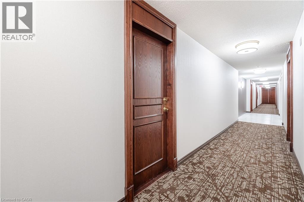 306-2545 Erin Centre Boulevard, Mississauga, Ontario  L5M 6Z9 - Photo 6 - 40776405