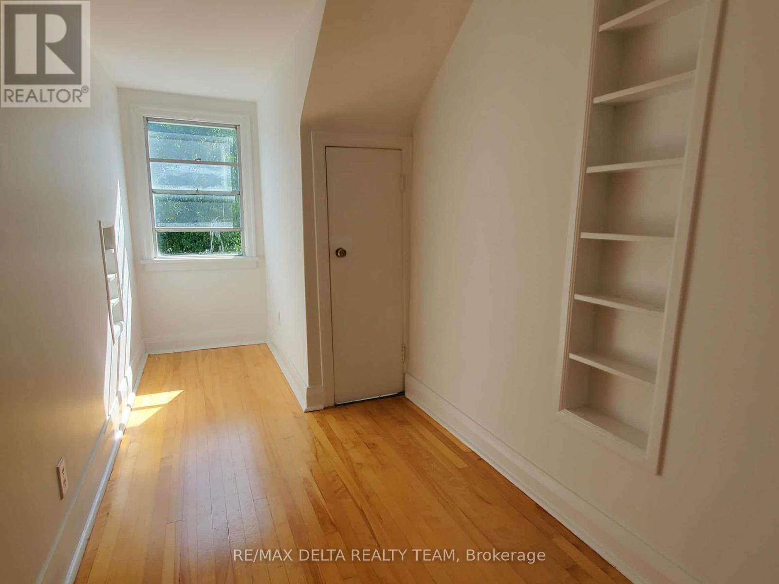 149 Pleasant Park Road, Ottawa, Ontario  K1H 5M4 - Photo 18 - X12383284