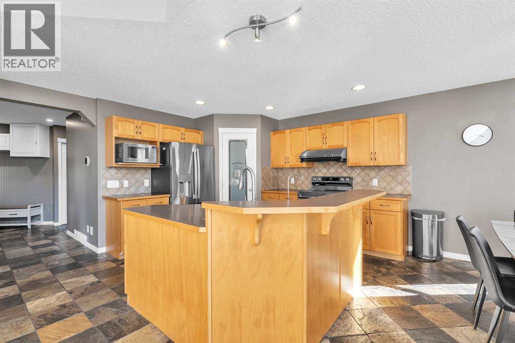 138 Panamount Gardens Nw, Calgary, Alberta  T3K 5V4 - Photo 10 - A2261878
