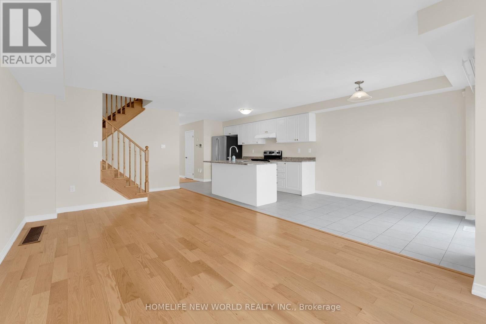 7744 Dockweed Drive, Niagara Falls, Ontario  L2H 3S2 - Photo 21 - X12445950