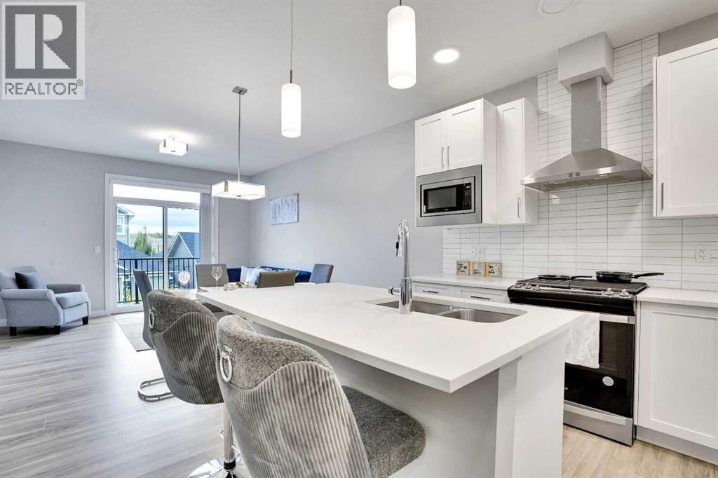 114 Crestridge Hill Sw, Calgary, Alberta  T3B 6L1 - Photo 8 - A2262259